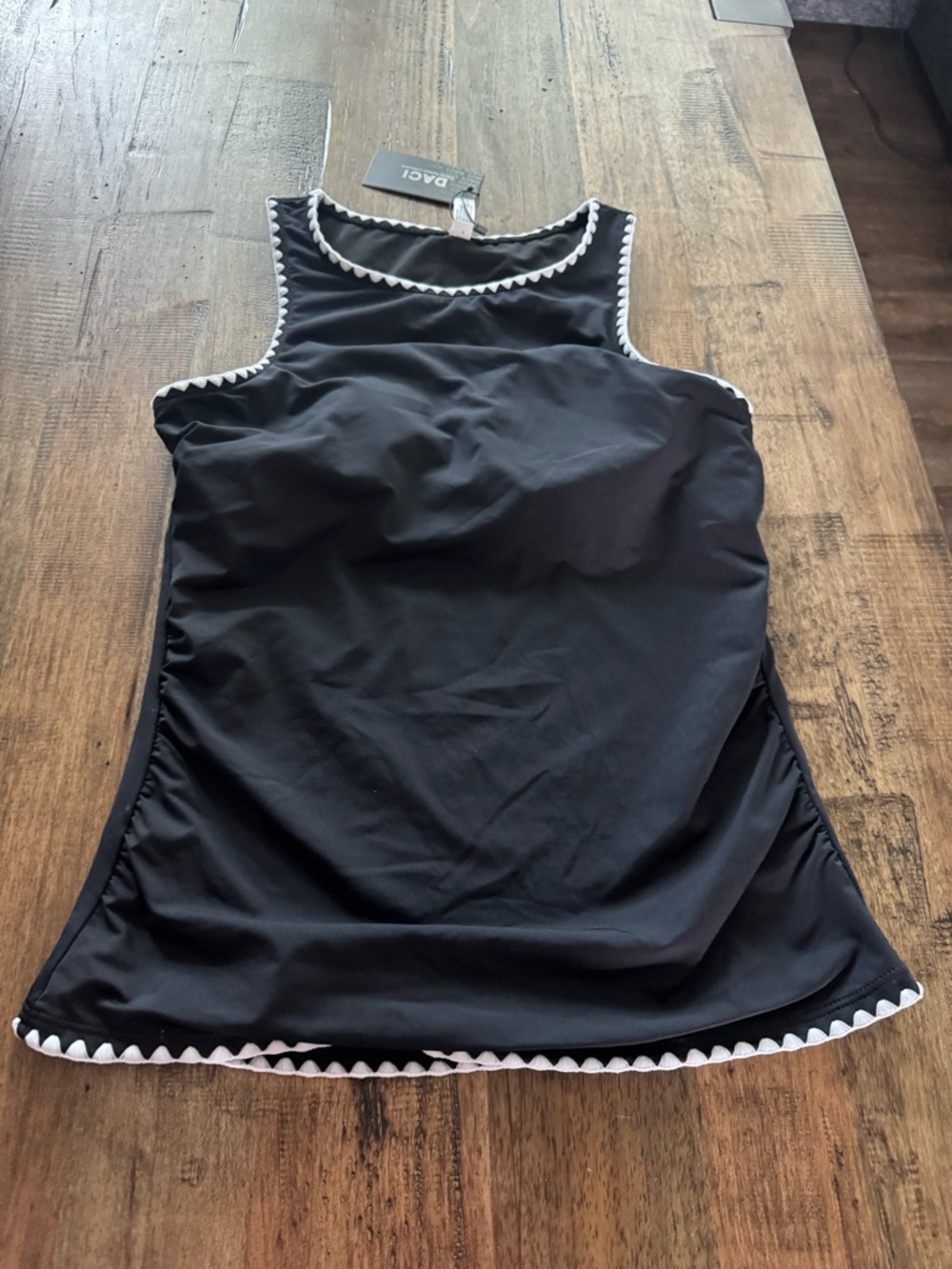 NWT Daci Black Tankini Top White Trim Scalloped Edge Size Small - Picture 4 of 13